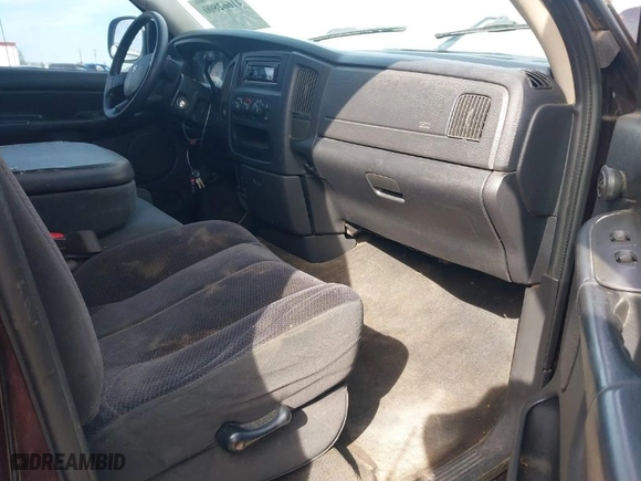 2004 Dodge Ram 1500 SLT with VIN 1D7HA18N04J285083, listed as a IAAI auction lot 41662800 with 196,376 mi miles. Bid and sale history available at carsss.com. Image 5.