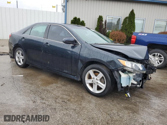 2013 Toyota Camry L with VIN 4T1BF1FK0DU262178, listed as a Copart auction lot 51649235 with 122,309 mi miles and Salvage Title. Bid and sale history available at DreamBid. Image 4.