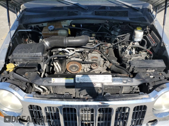 2006 Jeep Liberty Limited with VIN 1J4GL58K16W179819, listed as a Copart auction lot 52937845 with 242,035 mi miles and Non repairable. Bid and sale history available at DreamBid. Image 12.