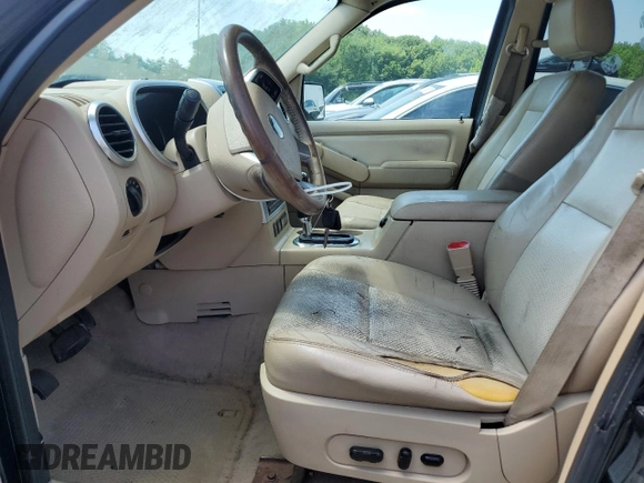 2006 Mercury Mountaineer Premier z VIN 4M2EU48866UJ06900, wystawiony jako Copart lot #60195565 z przebiegiem 202 312 mil mil oraz Szkoda całkowita • Salvage title. Historia ofert i sprzedaży dostępna na DreamBid. Obrazek 7.