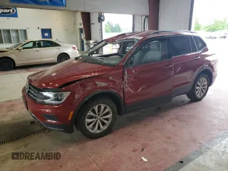 2019 Volkswagen Tiguan S with VIN 3VV0B7AX7KM135573, listed as a Copart auction lot 60122025 with 32,089 mi miles and Salvage title. Bid and sale history available at DreamBid. Image 1.