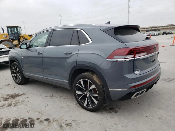 2024 Volkswagen Atlas Cross Sport 2.0T SEL Premium R-Line with VIN 1V2FE2CA6RC241826, listed as a Copart auction lot 84565714 with 7,221 mi miles and Salvage Title. Bid and sale history available at carsss.com. Image 2.