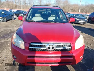 2007 Toyota RAV4 Limited with VIN JTMBK31V076027687, listed as a IAAI auction lot 41592704 with 247,113 mi miles. Bid and sale history available at carsss.com. Image 12.