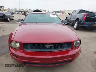 2008 Ford Mustang Deluxe with VIN 1ZVHT80N485107892, listed as a IAAI auction lot 42410036 with 117,977 mi miles and . Bid and sale history available at DreamBid. Image 12.