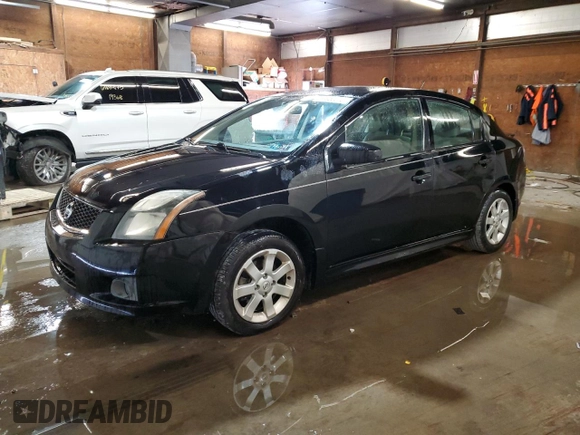 2011 Nissan Sentra S z VIN 3N1AB6AP4BL653890, wystawiony jako Copart lot #61950315 z przebiegiem 105 492 mil mil oraz Szkoda całkowita • Salvage title. Historia ofert i sprzedaży dostępna na DreamBid. Obrazek 1.