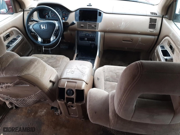 2004 Honda Pilot EX with VIN 2HKYF18434H603127, listed as a Copart auction lot 88329945 with 299,722 mi miles and Salvage Title. Bid and sale history available at carsss.com. Image 8.