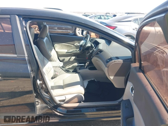2012 Honda Civic EX-L with VIN 19XFB2F97CE028900, listed as a IAAI auction lot 41651336 with 174,338 mi miles and . Bid and sale history available at DreamBid. Image 5.