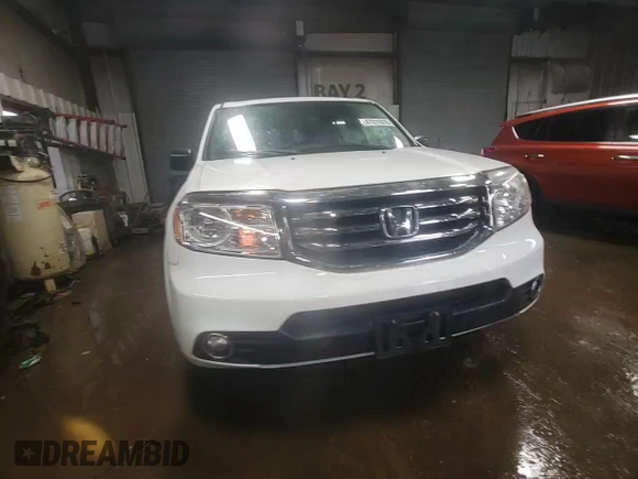 2015 Honda Pilot EX-L z VIN 5FNYF4H79FB025841, wystawiony jako Copart lot #47011015 z przebiegiem 113 762 mil mil oraz Szkoda całkowita • Salvage title. Historia ofert i sprzedaży dostępna na DreamBid. Obrazek 14.