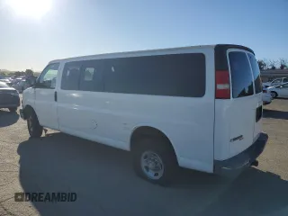 2007 Chevrolet Express Passenger z VIN 1GAHG39U471121312, wystawiony jako Copart lot #47570155 z przebiegiem 139 078 mil mil oraz Szkoda całkowita • Salvage title. Historia ofert i sprzedaży dostępna na DreamBid. Obrazek 2.