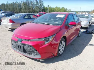 2021 Toyota Corolla LE with VIN 5YFEPMAE2MP180273, listed as a IAAI auction lot 42100956 with 32,168 mi miles. Bid and sale history available at carsss.com. Image 2.