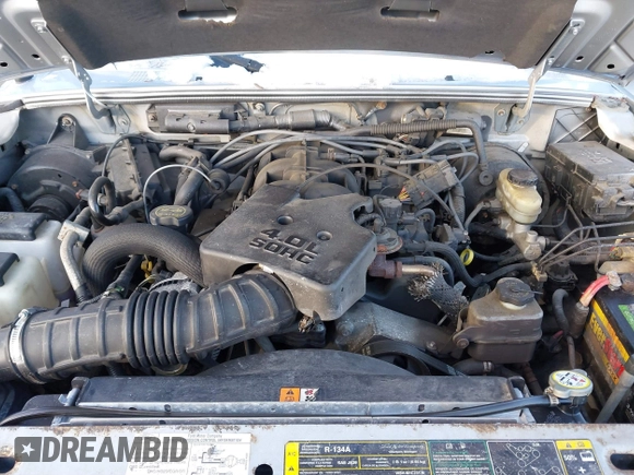 2006 Ford Ranger XL with VIN 1FTZR15E46PA63819, listed as a IAAI auction lot 41331923 with 179,684 mi miles. Bid and sale history available at carsss.com. Image 10.