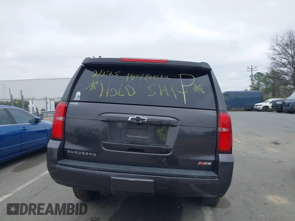 2017 Chevrolet Suburban LT z VIN 1GNSKHKC2HR315082, wystawiony jako IAAI lot #41545420 z przebiegiem 117 565 mil mil oraz . Historia ofert i sprzedaży dostępna na DreamBid. Obrazek 16.