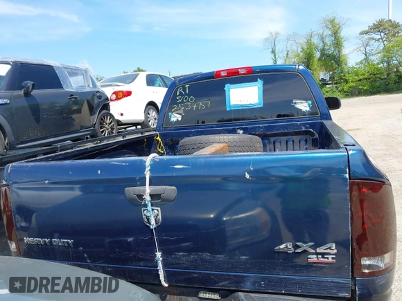 2005 Dodge 2500 SLT z VIN 3D7KS28D65G771187, wystawiony jako IAAI lot #42235215 z przebiegiem Nie podano mil oraz . Historia ofert i sprzedaży dostępna na DreamBid. Obrazek 16.