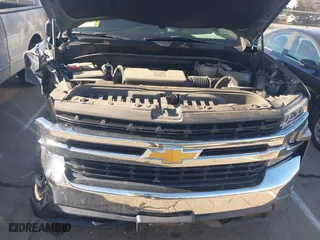 2019 Chevrolet Silverado 1500 LT with VIN 1GCUYDED7KZ335641, listed as a IAAI auction lot 41740080 with 89,922 mi miles. Bid and sale history available at carsss.com. Image 10.