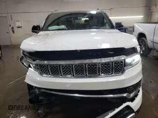 2024 Jeep Grand Wagoneer Series III with VIN 1C4SJVGP6RS108663, listed as a Copart auction lot 77078524 with 2,124 mi miles and Salvage title. Bid and sale history available at DreamBid. Image 5.