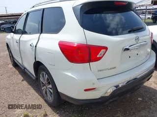 2019 Nissan Pathfinder SV with VIN 5N1DR2MN8KC601839, listed as a IAAI auction lot 41931909 with 79,276 mi miles and . Bid and sale history available at DreamBid. Image 3.