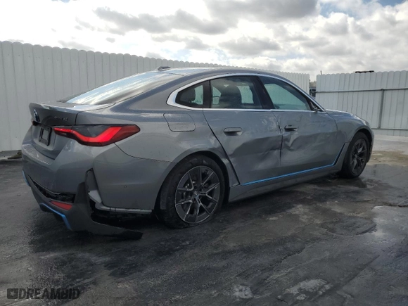 2024 BMW i4 eDrive40 with VIN WBY73AW01RFT17930, listed as a Copart auction lot 88413965 with 10,375 mi miles and Clean Title. Bid and sale history available at carsss.com. Image 3.