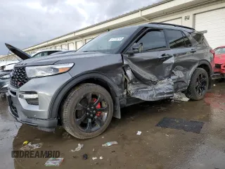 2023 Ford Explorer ST z VIN 1FM5K8GC4PGB82992, wystawiony jako Copart lot #47775215 z przebiegiem 22 802 mil mil oraz Szkoda całkowita • Salvage title. Historia ofert i sprzedaży dostępna na DreamBid. Obrazek 1.