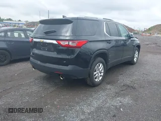2018 Chevrolet Traverse LT Cloth z VIN 1GNEVGKWXJJ213302, wystawiony jako IAAI lot #42298743 z przebiegiem 138 282 mil mil oraz . Historia ofert i sprzedaży dostępna na DreamBid. Obrazek 4.