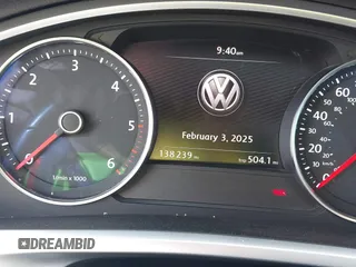 2015 Volkswagen Touareg Lux с VIN WVGEP9BP2FD001793, выставлен на аукционе IAAI как лот 41495609 с пробегом 138 239 миль миль и . История ставок и продаж доступна на DreamBid. Изображение 15.