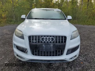 2013 Audi Q7 3.0L TDI Vorsprung Edition with VIN WA1WMCFE8DD003286, listed as a Copart auction lot 71130934 with 327,078 mi miles and Non Repairable. Bid and sale history available at carsss.com. Image 5.