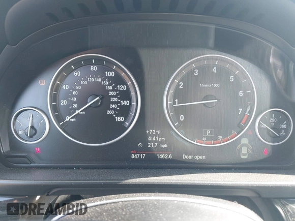 2013 BMW 5 Series 528i with VIN WBAXG5C58DD232579, listed as a IAAI auction lot 42137337 with 84,717 mi miles and . Bid and sale history available at DreamBid. Image 7.