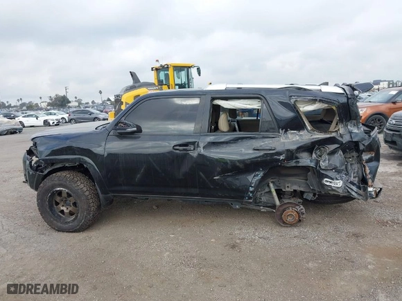 2018 Toyota 4Runner SR5 with VIN JTEBU5JR4J5599475, listed as a IAAI auction lot 30777436 with 27,349 mi miles. Bid and sale history available at carsss.com. Image 15.