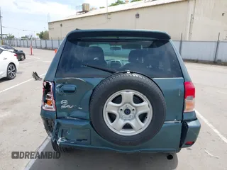 2003 Toyota RAV4 with VIN JTEGH20V630111618, listed as a IAAI auction lot 42101065 with 173,601 mi miles and . Bid and sale history available at carsss.com. Image 16.