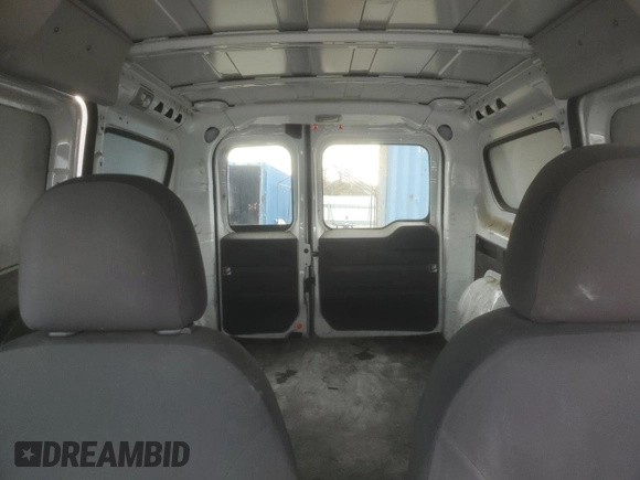2016 Ram ProMaster City Cargo Tradesman z VIN ZFBERFAT4G6B35941, wystawiony jako Copart lot #49950905 z przebiegiem 145 282 mil mil oraz Czysty tytuł • Clean title. Historia ofert i sprzedaży dostępna na DreamBid. Obrazek 10.