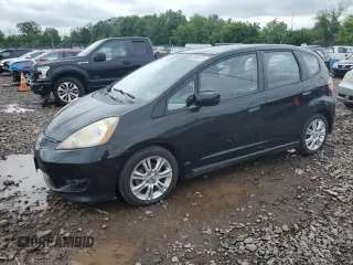 2010 Honda Fit Sport с VIN JHMGE8H48AC002535, выставлен на аукционе Copart как лот 60959135 с пробегом 136 990 миль миль и Списание • Salvage title. История ставок и продаж доступна на DreamBid. Изображение 1.