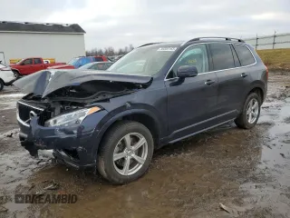 2016 Volvo XC90 Momentum with VIN YV4102XK1G1068042, listed as a Copart auction lot 38305163 with 100,589 mi miles. Bid and sale history available at carsss.com. Image 1.