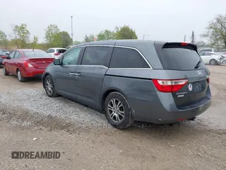 2013 Honda Odyssey EX z VIN 5FNRL5H47DB032096, wystawiony jako IAAI lot #42149190 z przebiegiem 149 836 mil mil oraz . Historia ofert i sprzedaży dostępna na DreamBid. Obrazek 3.