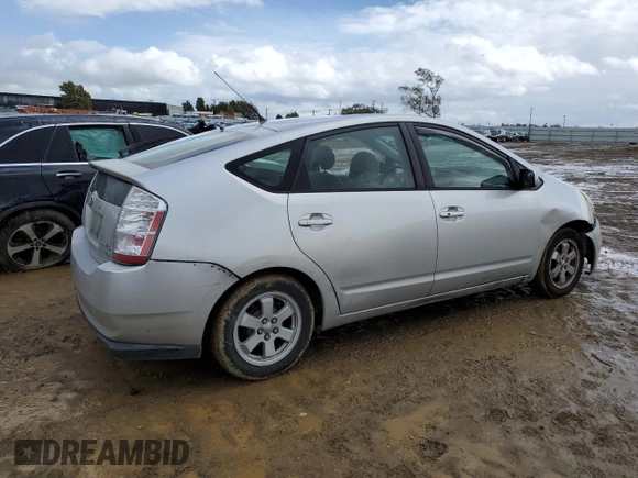 2004 Toyota Prius with VIN JTDKB20U640022964, listed as a Copart auction lot 48743025 with 270,907 mi miles and Salvage Title. Bid and sale history available at carsss.com. Image 3.