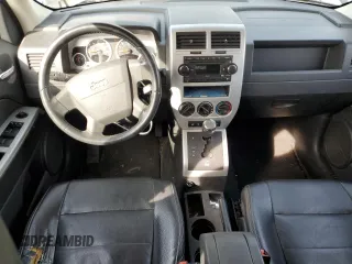 2008 Jeep Patriot Limited with VIN 1J8FF48W18D537269, listed as a Copart auction lot 54390495 with 239,551 mi miles and Clean title. Bid and sale history available at DreamBid. Image 8.