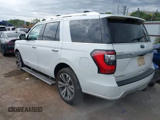 2020 Ford Expedition Platinum z VIN 1FMJU1MT0LEA73343, wystawiony jako IAAI lot #42303764 z przebiegiem 200 132 mil mil oraz . Historia ofert i sprzedaży dostępna na DreamBid. Obrazek 3.