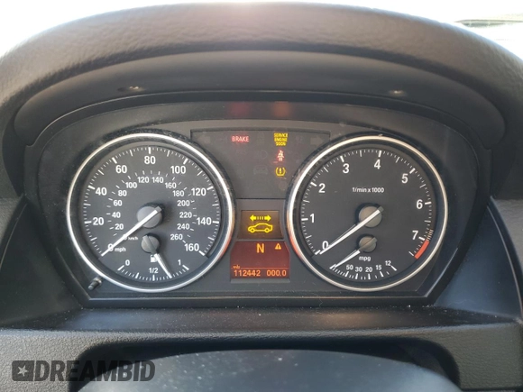 2015 BMW X1 xDrive28i with VIN WBAVL1C5XFVY31850, listed as a Copart auction lot 77491614 with 112,442 mi miles and Clean Title. Bid and sale history available at carsss.com. Image 9.