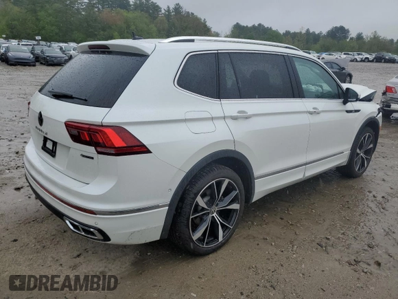 2024 Volkswagen Tiguan SEL R-Line с VIN 3VV4B7AXXRM177585, выставлен на аукционе Copart как лот 56230755 с пробегом 4 259 миль миль и Списание • Salvage title. История ставок и продаж доступна на DreamBid. Изображение 3.