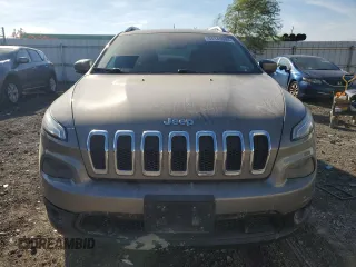 2016 Jeep Grand Cherokee with VIN 1C4PJCLS6GW281609, listed as a Copart auction lot 84149004 with 123,806 mi miles and Clean title. Bid and sale history available at DreamBid. Image 5.
