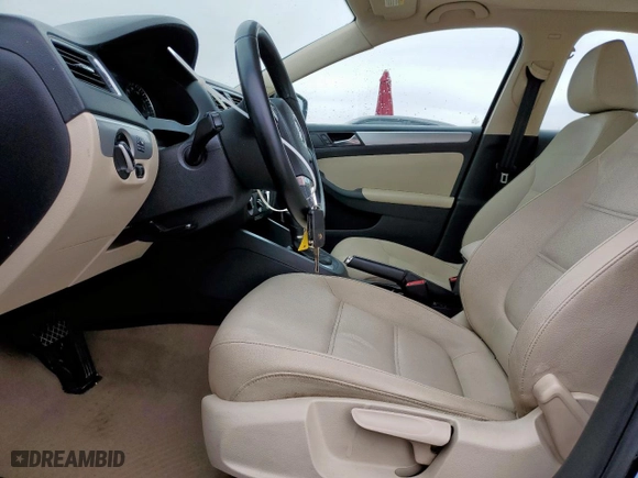 2012 Volkswagen Jetta Sedan TDI w/Premium with VIN 3VWLL7AJ6CM020286, listed as a Copart auction lot 45501185 with 131,028 mi miles and Salvage Title. Bid and sale history available at carsss.com. Image 7.