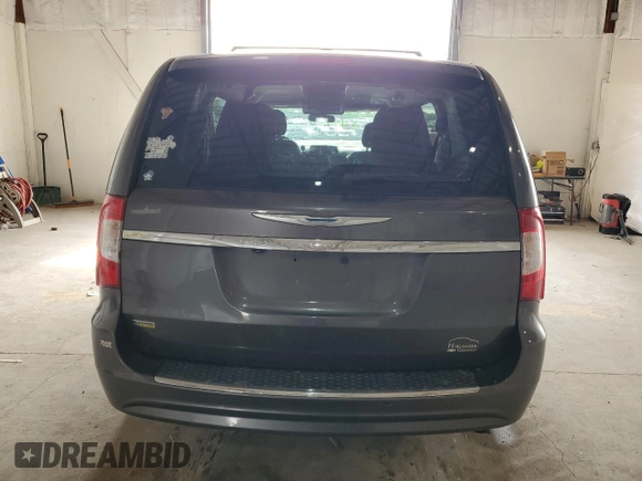 2015 Chrysler Town & Country Touring with VIN 2C4RC1BG9FR695897, listed as a Copart auction lot 53899435 with Not Provided miles and Clean Title. Bid and sale history available at DreamBid. Image 6.