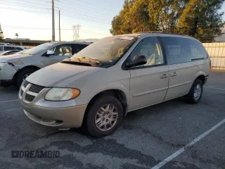 2002 Dodge Caravan Sport with VIN 2B4GP44392R705388, listed as a Copart auction lot 88171495 with 138,810 mi miles and Salvage title. Bid and sale history available at DreamBid. Image 1.