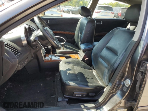 2005 Nissan Maxima 3.5 SL with VIN 1N4BA41EX5C827295, listed as a Copart auction lot 68642004 with 244,919 mi miles and Clean Title. Bid and sale history available at carsss.com. Image 7.