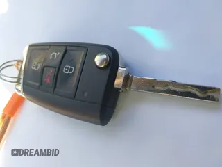 2020 Volkswagen Tiguan SE z VIN 3VV3B7AX8LM120160, wystawiony jako IAAI lot #42316791 z przebiegiem 38 702 mil mil oraz . Historia ofert i sprzedaży dostępna na DreamBid. Obrazek 11.