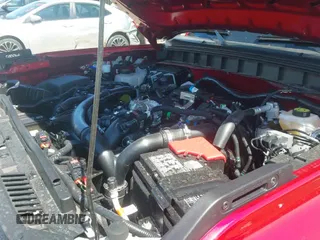 2025 Ford Bronco z VIN 1FMEE4DPXSLA56580, wystawiony jako IAAI lot #42455016 z przebiegiem 773 mil mil oraz . Historia ofert i sprzedaży dostępna na DreamBid. Obrazek 19.