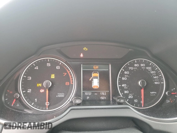 2017 Audi Q5 Premium Plus with VIN WA1D7AFP5HA001992, listed as a Copart auction lot 46719625 with 70,737 mi miles and Salvage title. Bid and sale history available at DreamBid. Image 9.