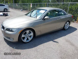 2008 BMW 3 Series 335i z VIN WBAWL73568PX52934, wystawiony jako IAAI lot #42212988 z przebiegiem 76 023 mil mil oraz . Historia ofert i sprzedaży dostępna na DreamBid. Obrazek 2.