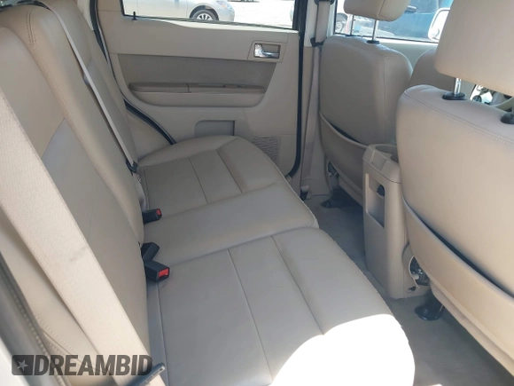 2009 Ford Escape Limited с VIN 1FMCU94G19KD15481, выставлен на аукционе IAAI как лот 42276588 с пробегом 159 154 миль миль и . История ставок и продаж доступна на DreamBid. Изображение 8.