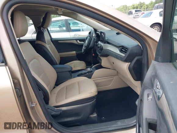2020 Ford Escape SEL with VIN 1FMCU0H67LUA68444, listed as a IAAI auction lot 42369789 with Not provided miles and . Bid and sale history available at DreamBid. Image 5.