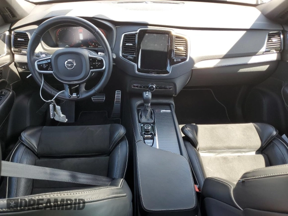 2017 Volvo XC90 R-Design with VIN YV4A22PM8H1186232, listed as a Copart auction lot 58833304 with 63,891 mi miles and Clean title. Bid and sale history available at DreamBid. Image 8.