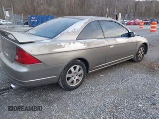 2003 Honda Civic EX with VIN 1HGEM21913L016845, listed as a IAAI auction lot 41713992 with 232,888 mi miles. Bid and sale history available at carsss.com. Image 4.
